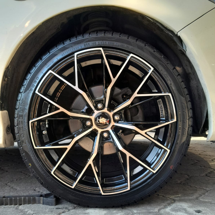 Paket Velg Dan Ban Mobil Mazda 2 - Velg Racing Hsr Fuku Ring 17