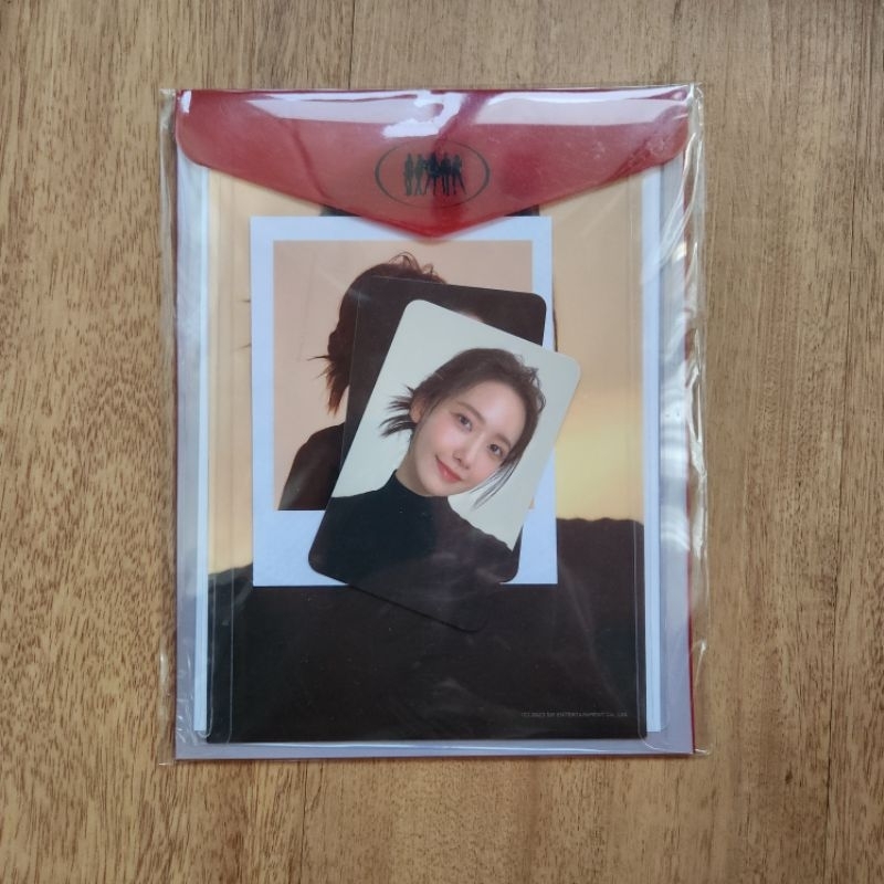 yoona photopack season's greetings 2023 // snsd girls generation sg23 seasons season greeting photo card pack postcard photocard sg22 sg21 2021 2022 pc taeyeon jessica tiffany sunny yuri hyoyeon seohyun sooyoung holiday night forever1 album i got a boy