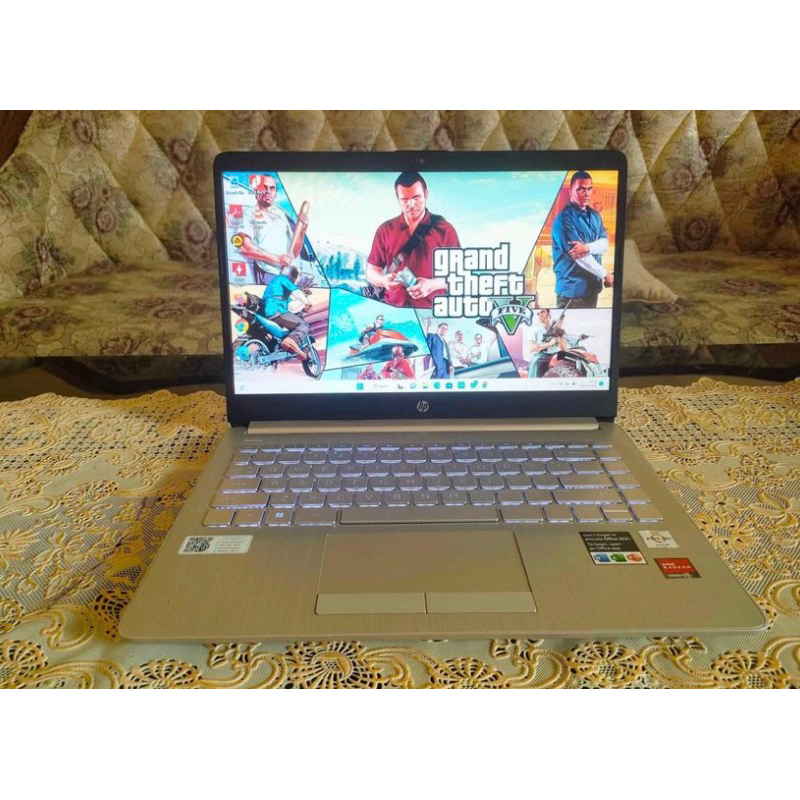 Laptop HP 14S Dk1002AU Athlon Silver SSD 512GB