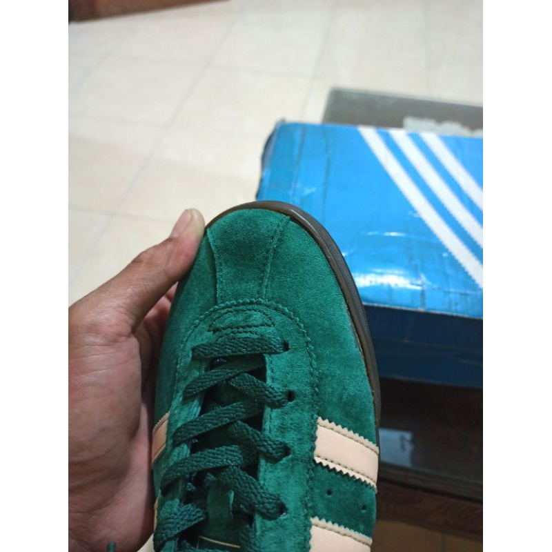 adidas broomfield second