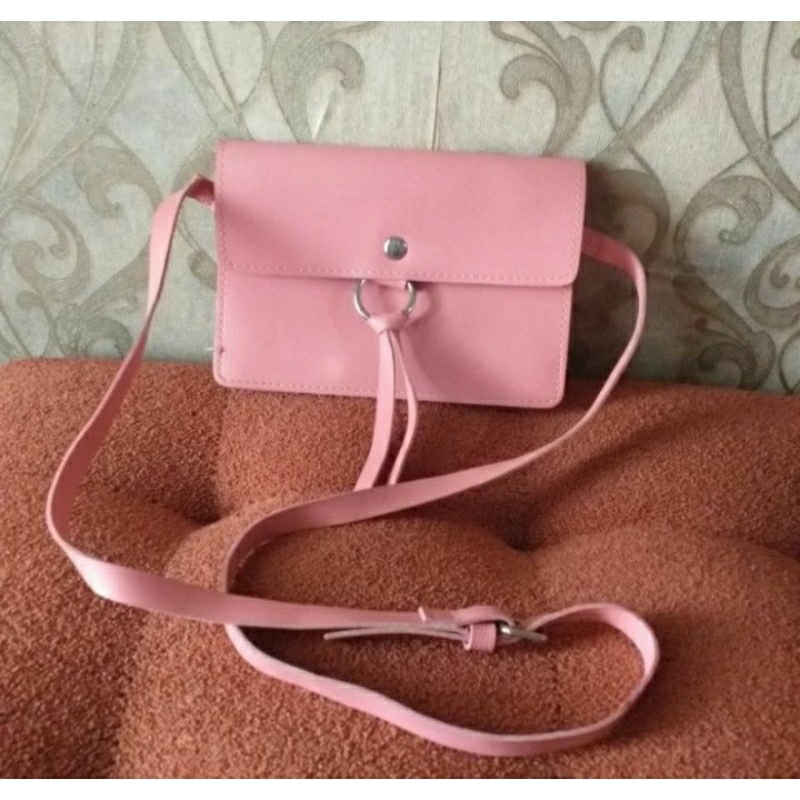 Tas selempang miniso