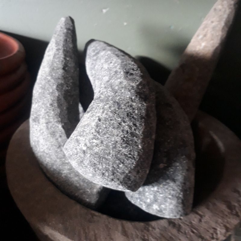 Ulekan batu, MUTU batu, Cobek atau Coet batu asli