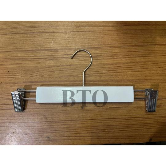 Hanger Kayu Jepit Kotak Harga Per BH / Hanger kayu jepit kotak jual per(BH) /Hanger Kayu Kotak Jepitan Celana/ Gantungan Hanger Jepit Kayu Kotak Harga Per BH