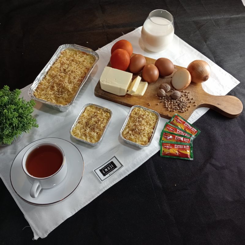 

Spaghetti Brulee, small 6x9cm, large 9x18cm