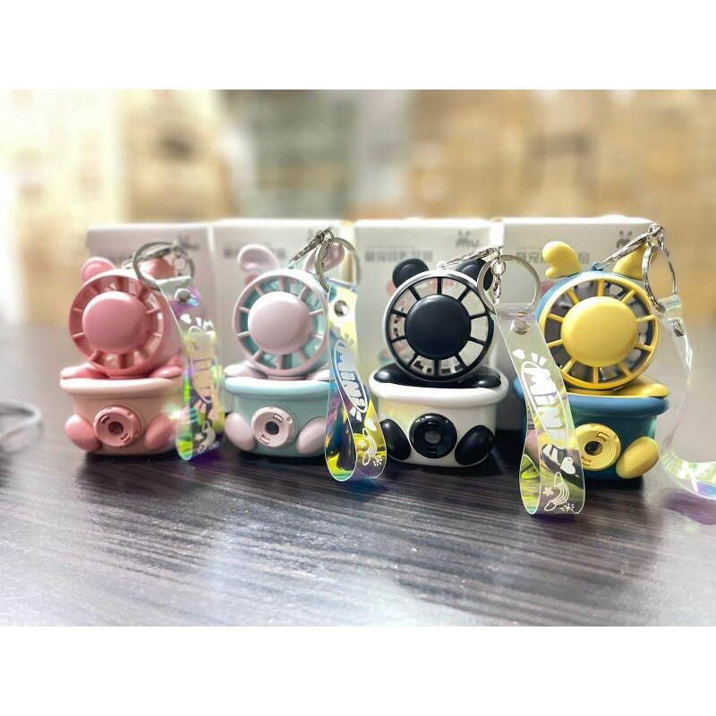 039 kipas angin mini fan portable karakter cute panda rechargeable usb c kipas meja berdiri plus tali gantungan