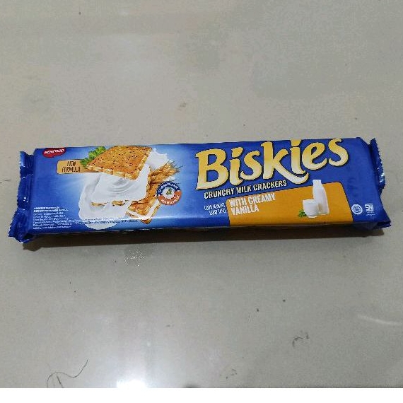 

BISKIES Cracker Sandwich Vanilla Pack 96gr