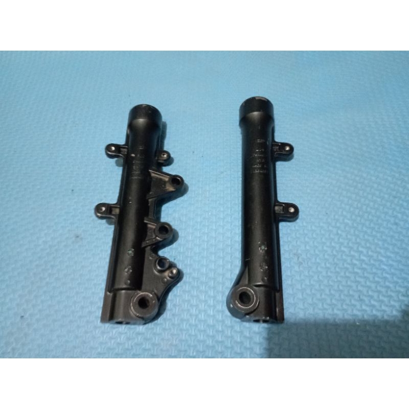 TABUNG SHOCKBREAKER DEPAN YAMAHA NMAX LAMA 2DP SEPASANG