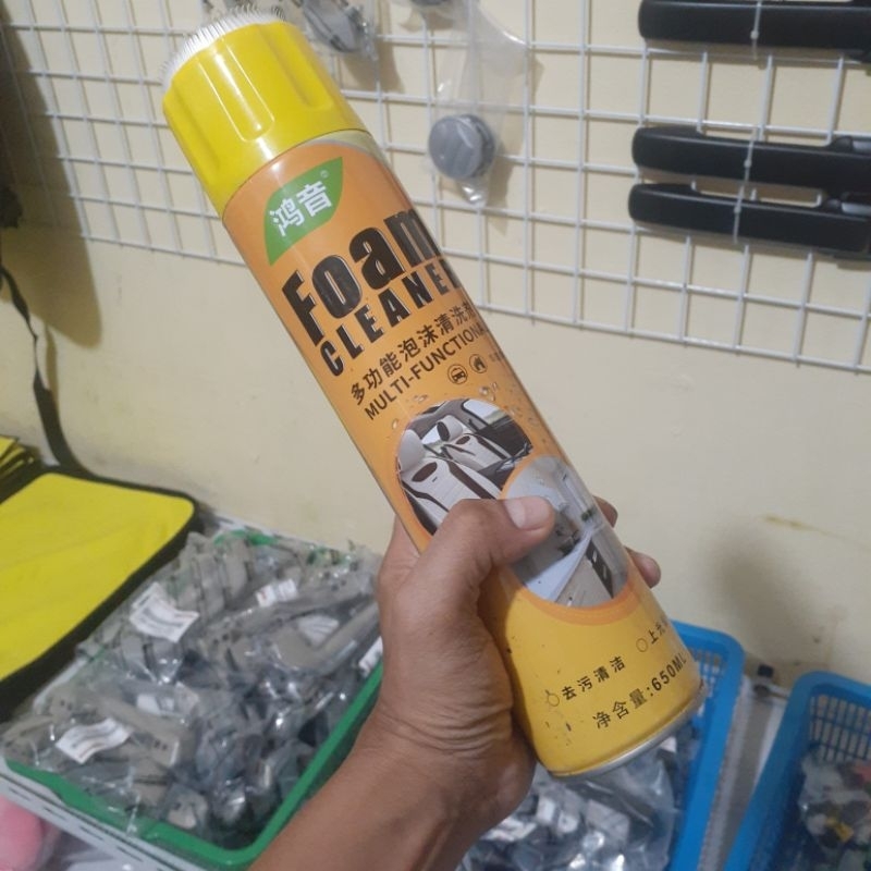 Busa Pembersih Foam Cleaner Spray Car Interior Agent Cleaner 650 ml