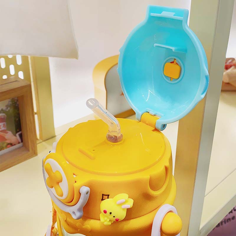 BOTOL MINUM ANAK LUCU UNIK TERBARU/BOTOL MINUM ANAK FREE TALI SEDOTAN + STIKER 1922