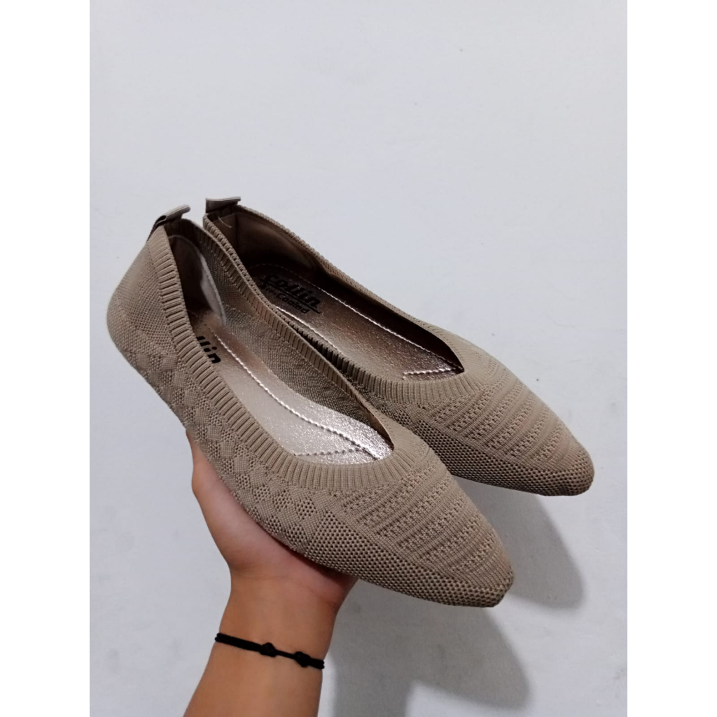 Sepatu flat teplek ballet rajut dewasa murah  dengan model korea  terbaru dari merk collin B423 import TERBARU TREND KEKINIAN NYAMANDI PAKAI