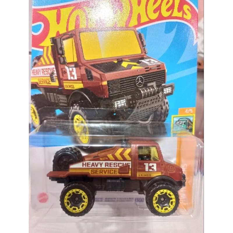 HOT WHEELS MERCEDES BENZ UNOMOG 1300 COKLAT