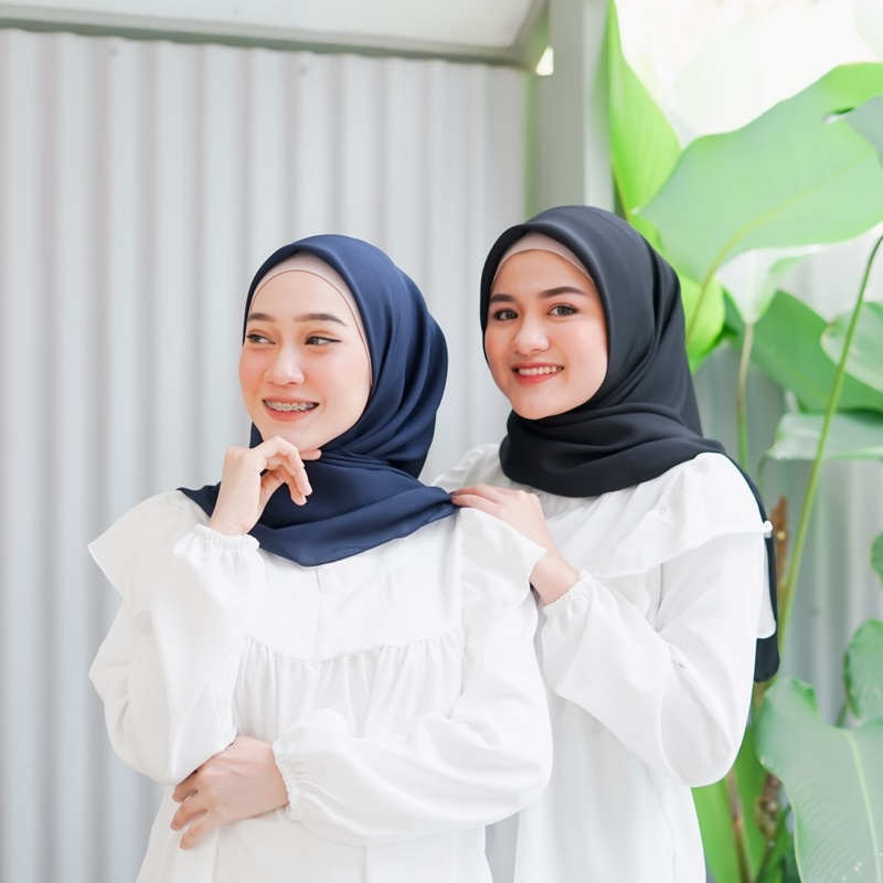 IZH Bella Square 50 Warna Hijab Jilbab Segi Empat Polycotton Premium  - Kerudung Segiempat Bela Square Premium