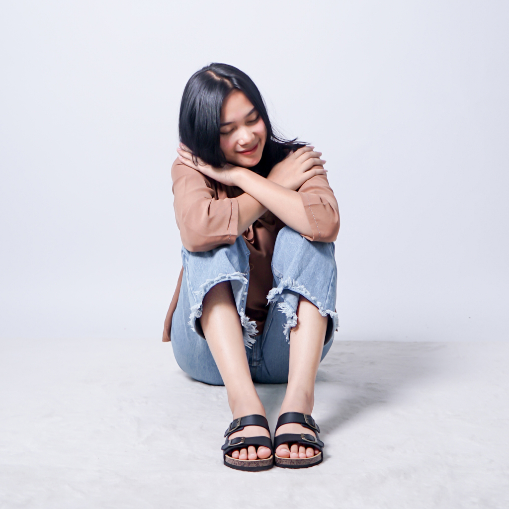 Adarastore - Lapepa JINNY SERIES Sandal Wanita Casual Sendal Slop Puyuh Bekinian Model Birken Ban Dua