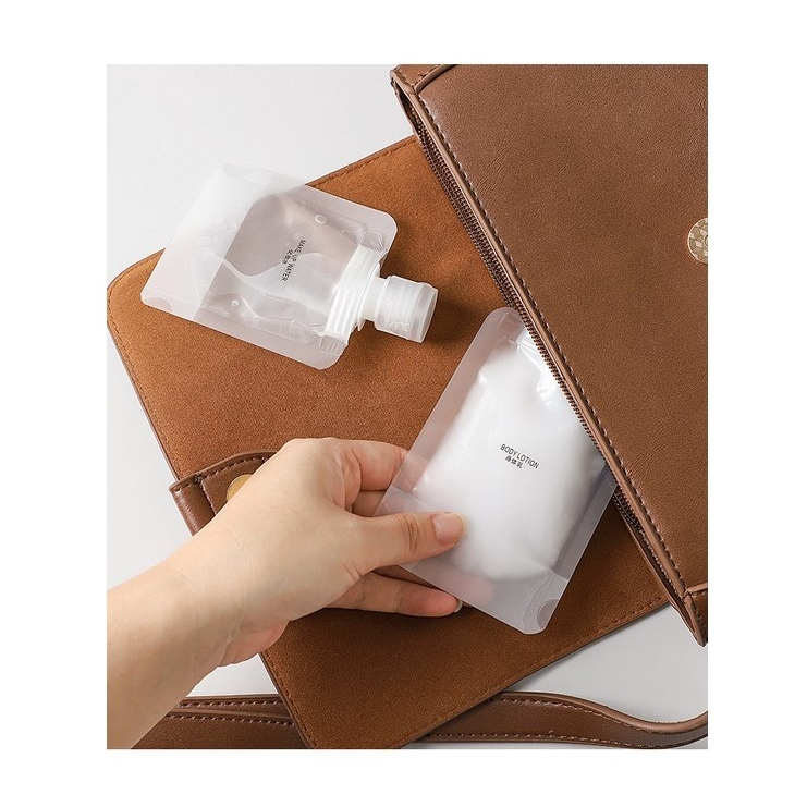 [DEASTORE] TRAVEL POUCH BOTOL TRANSPARAN WADAH REFILL TEMPAT ISI ULANG SHAMPO SABUN CAIR LOTION TONER - BOTOL PLASTIK FLIPTOP TRAVELING ORGANIZER POUCH