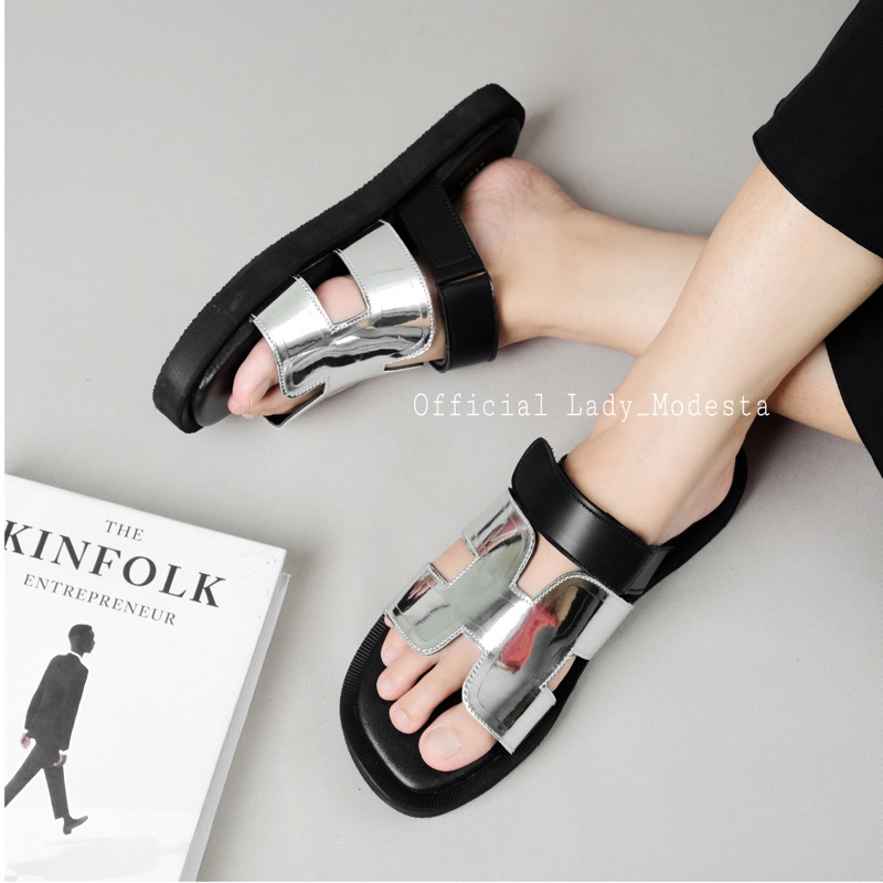 Sellena sandal wanita