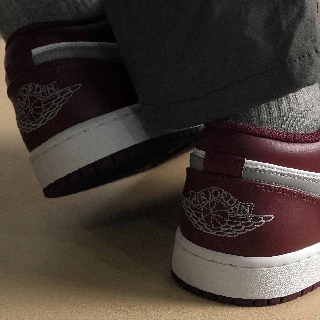 Air Jordan 1 Low Bordeaux Men