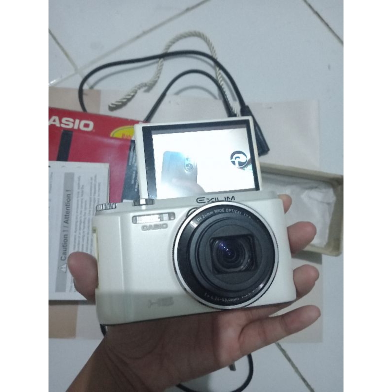 Kamera Vlog Casio Exilim EX-ZR 1500