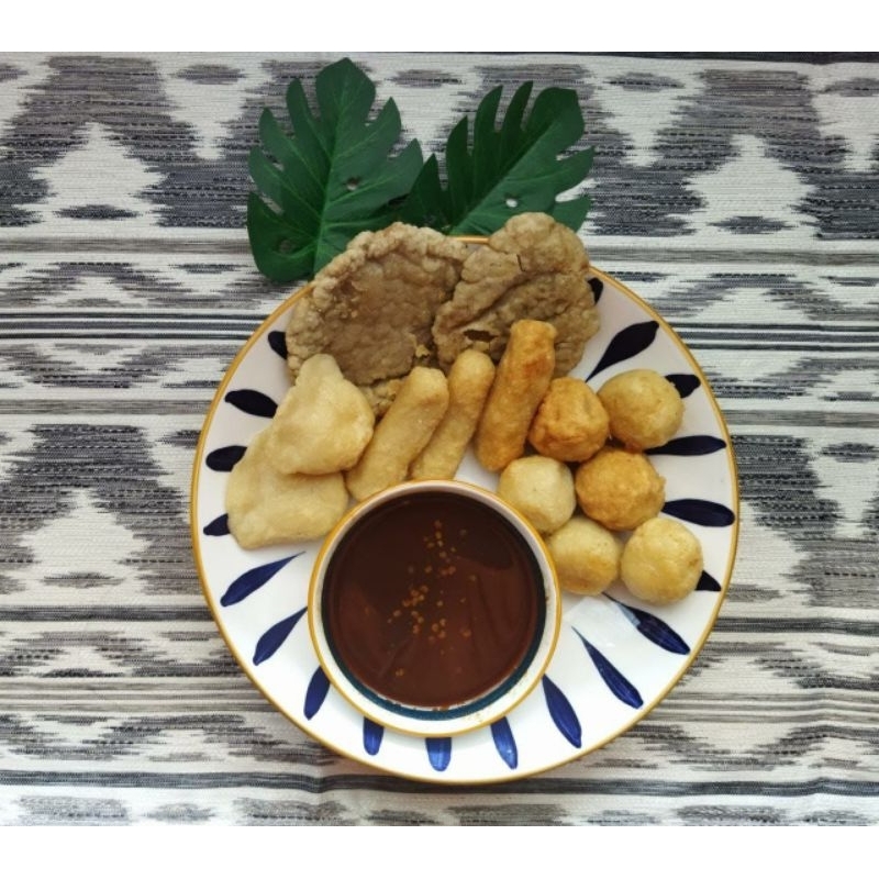 

[FROZEN] Pempek Palembang MAKNYUS