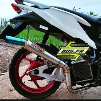 Knalpot racing Daeng4 Sai Vario 125 Vario 150