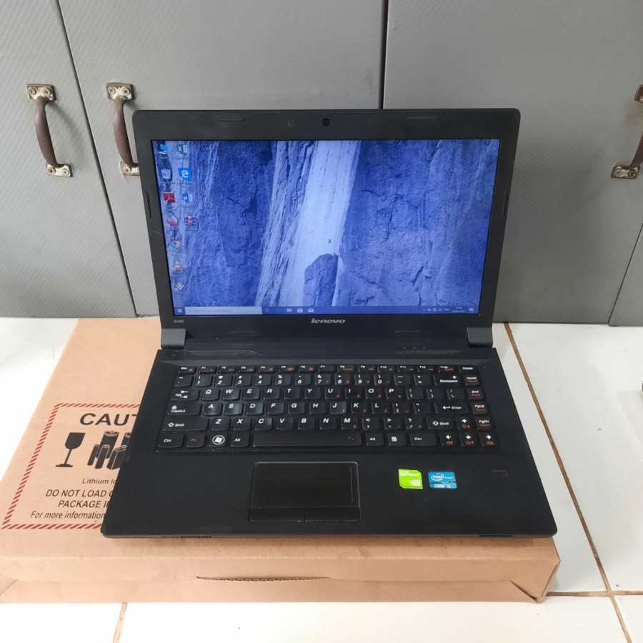 Laptop Lenovo B490 Core i5-3320M HDD 500gb Nvidia Geforce 705M