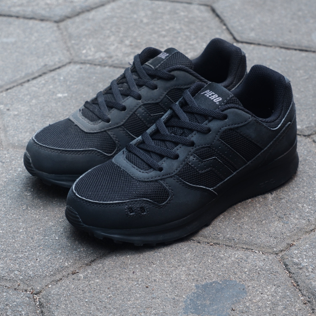 Sepatu Anak/Sepatu Sekolah Piero Jogger JR All Black