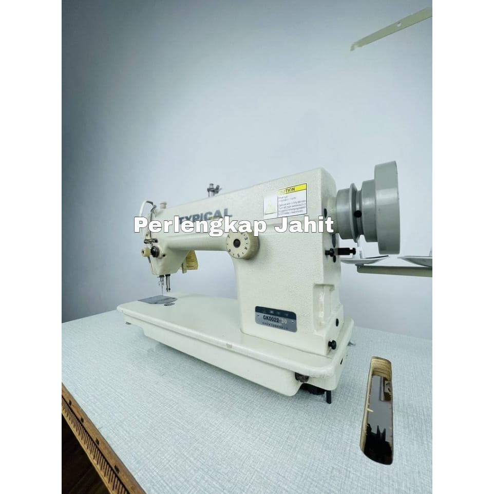 Mesin Jahit Industrial Lockstitch Jarum 1 Typical GK0022-30 Mesin Jahit High Speed