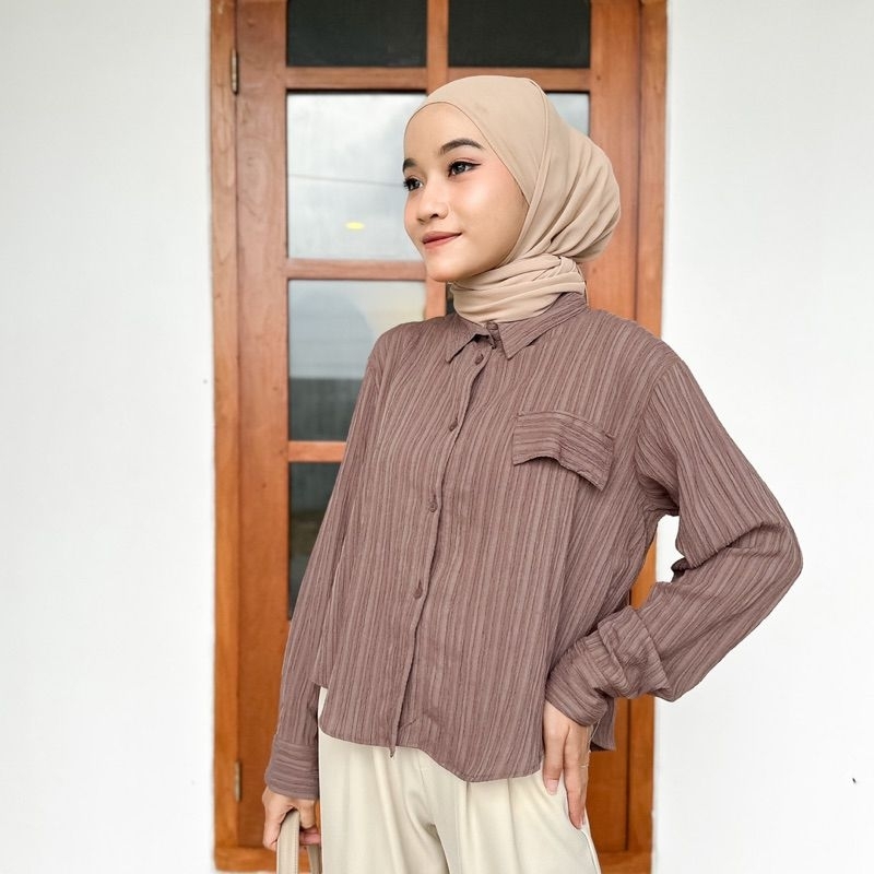 LUNA BLOUSE SEMI CROP | KEEMJA BLOUSE WANITA SEMI CROP | ATASAN WANITA