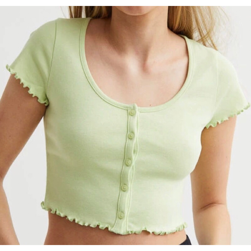 Crop Tee H&M // crop shirt // crop top // atasan h&m