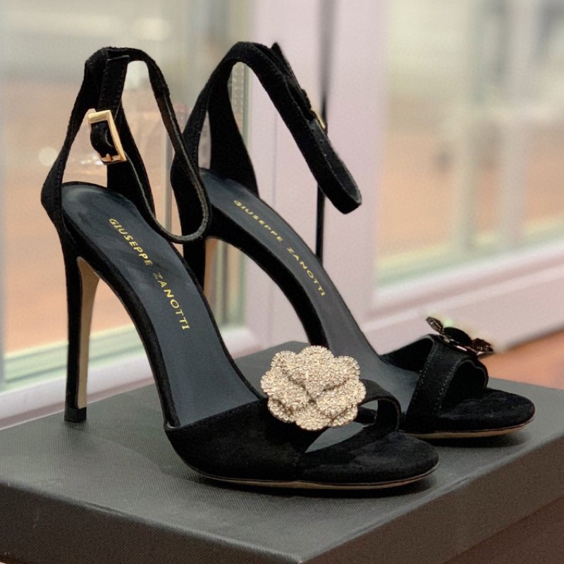 Sandal sepatu high heels giuseppe zanotti diamond flower