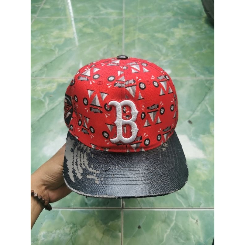 topi mlb boston