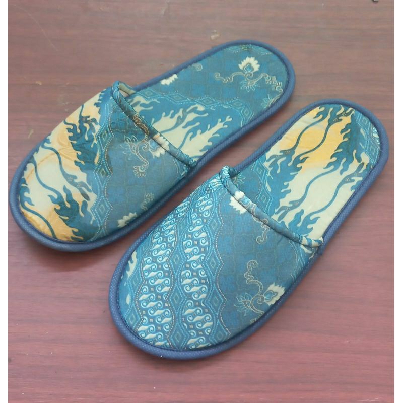 Sandal lantai#hotel#sovenir#kantor#rumah dll motif batik terbaru