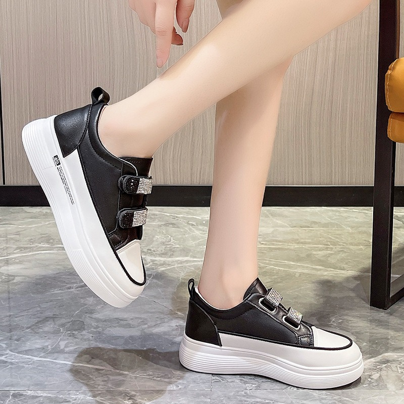 Sepatu Kasual Wanita Import Sepatu Velcro Perempuan Kekinian Sneaker Cewek Strap Blink Terbaru SP-261