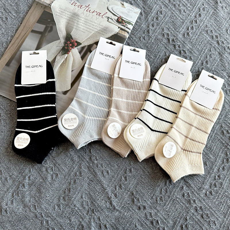 DSM Kaos Kaki Pria dan Wanita 6797 Kaos Kaki Ankle Motif Garis Kecil Kaos kaki Unisex Semata Kaki bahan Cotton Penyerap Keringat