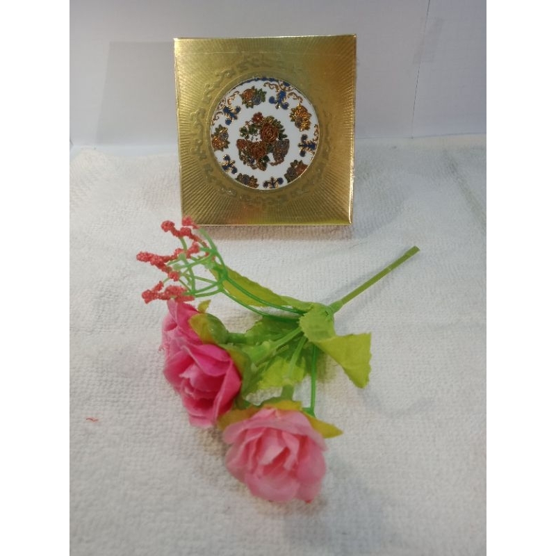 FANBO Bedak padat no.4