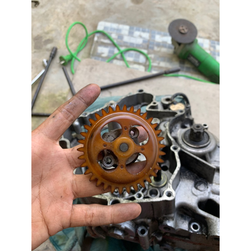 pompa oli mesin jupiter mx old