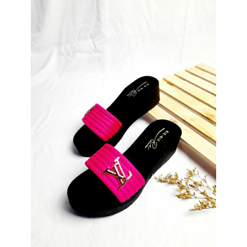 Arkn Sandal wanita Selop Wedged Lv terbaru