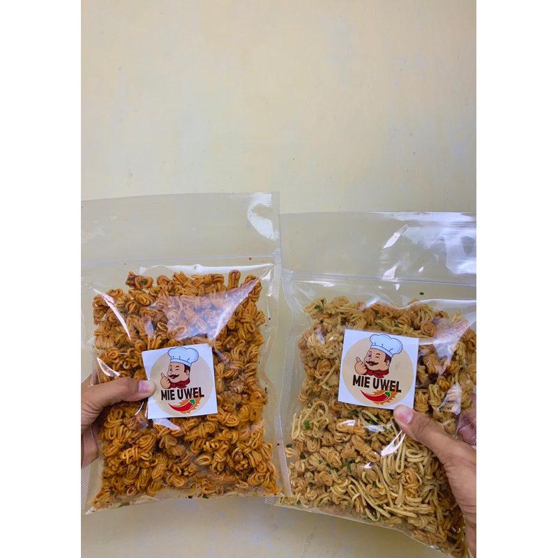 

MIE GULUNG (MIE UWEL )KEMASAN 500 gr