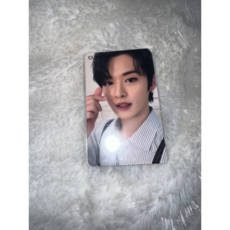 official photocard Clio Lino Lee know straykid office look ds