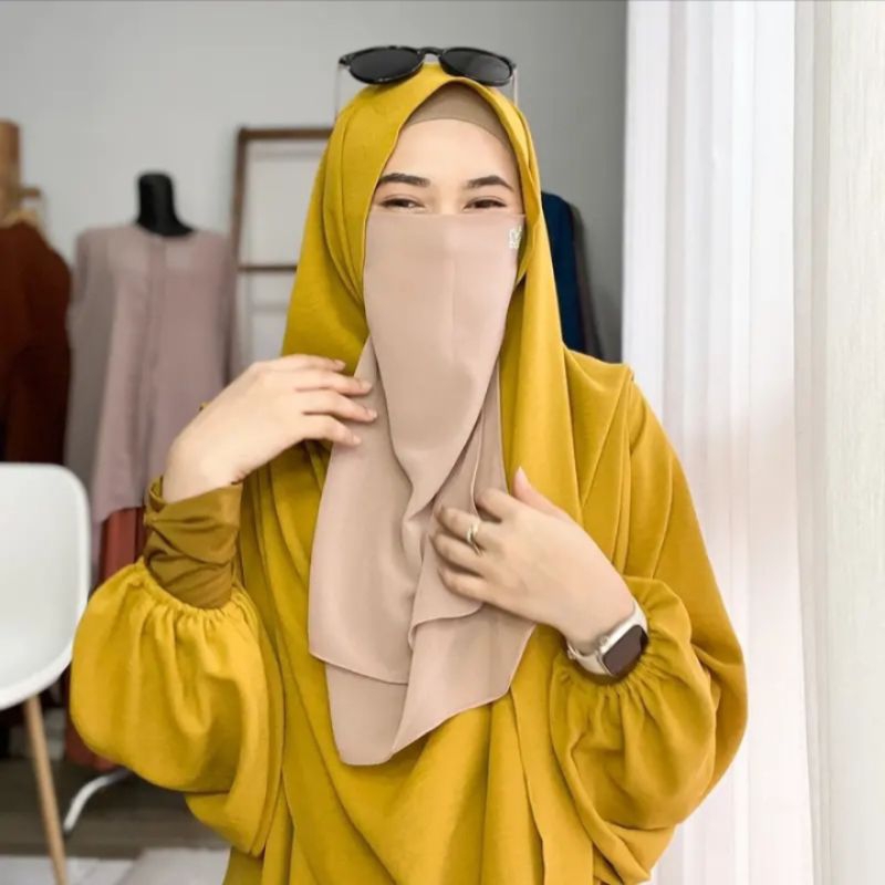 Yoora Pashmina Curve Crinkle by Yoora Sarah (PRELOVED)