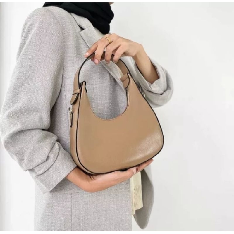 Moudy bag cream tas selempang wanita corea