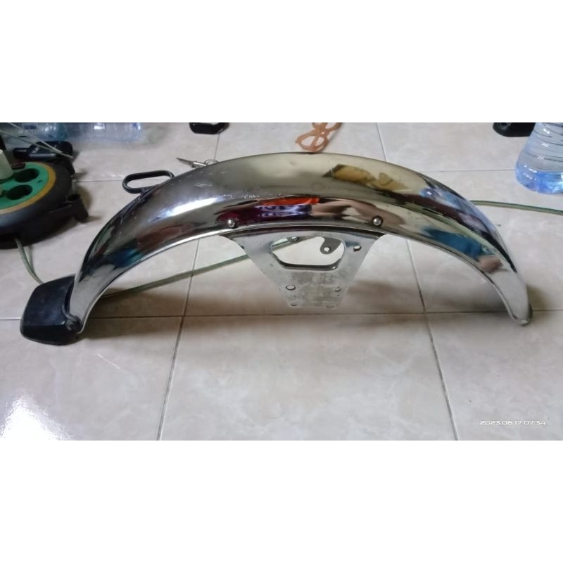 slebor depan gl 100 merk urami