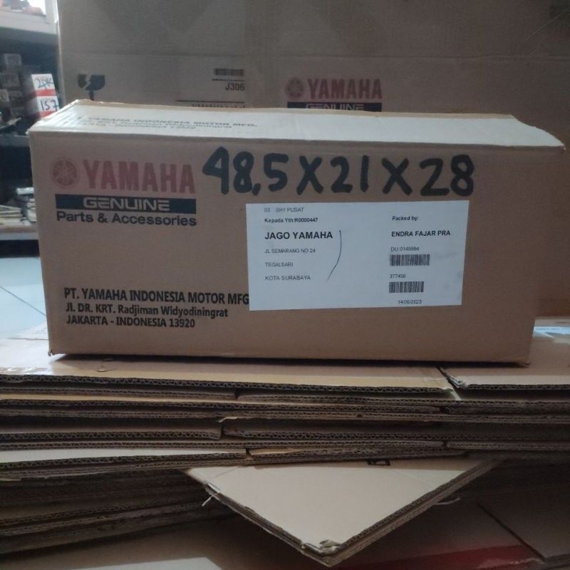 

MAX 1 KIRIM=15 BIJI Kardus bekas Yamaha 48x28x21 dus bekas packing tebal kardus pindahan