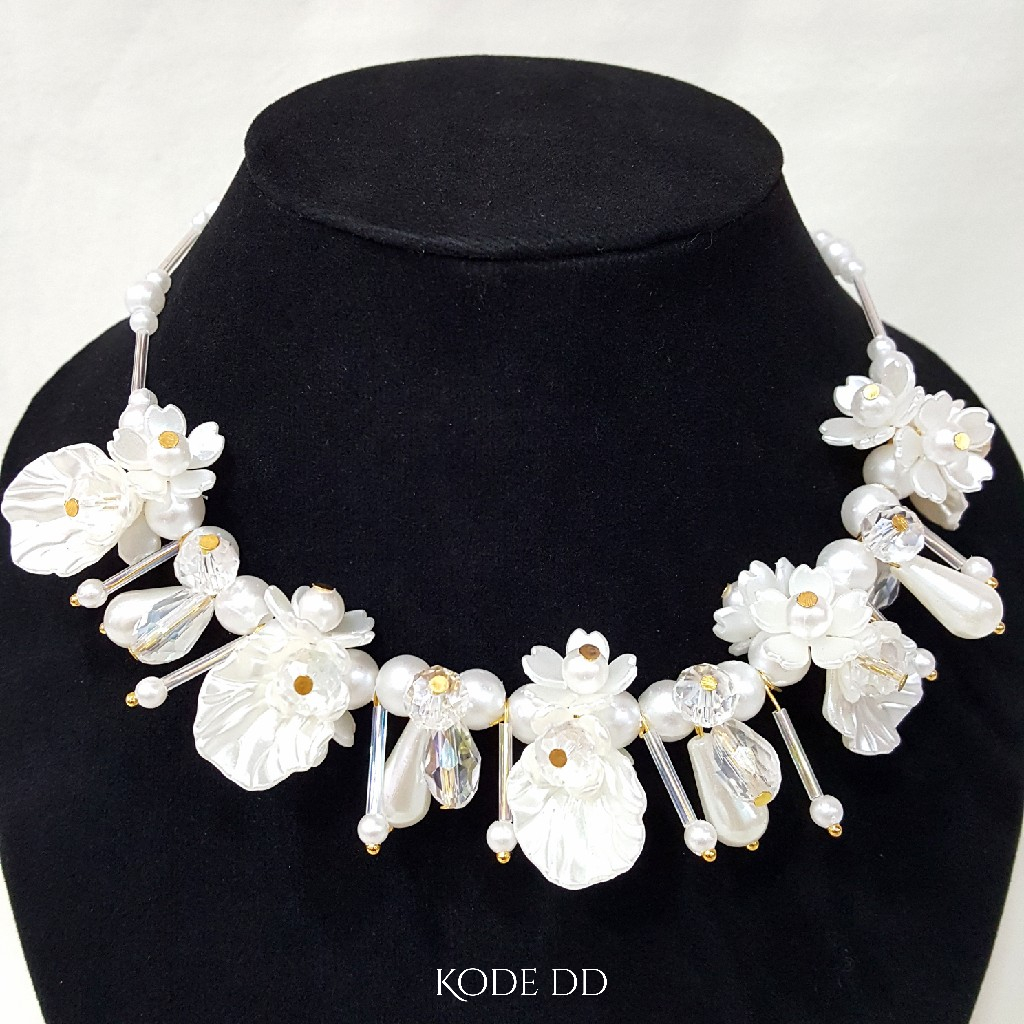 Kalung Hijab Beads Necklace Crystal Kalung Kondangan Kelopak Bunga - KH007