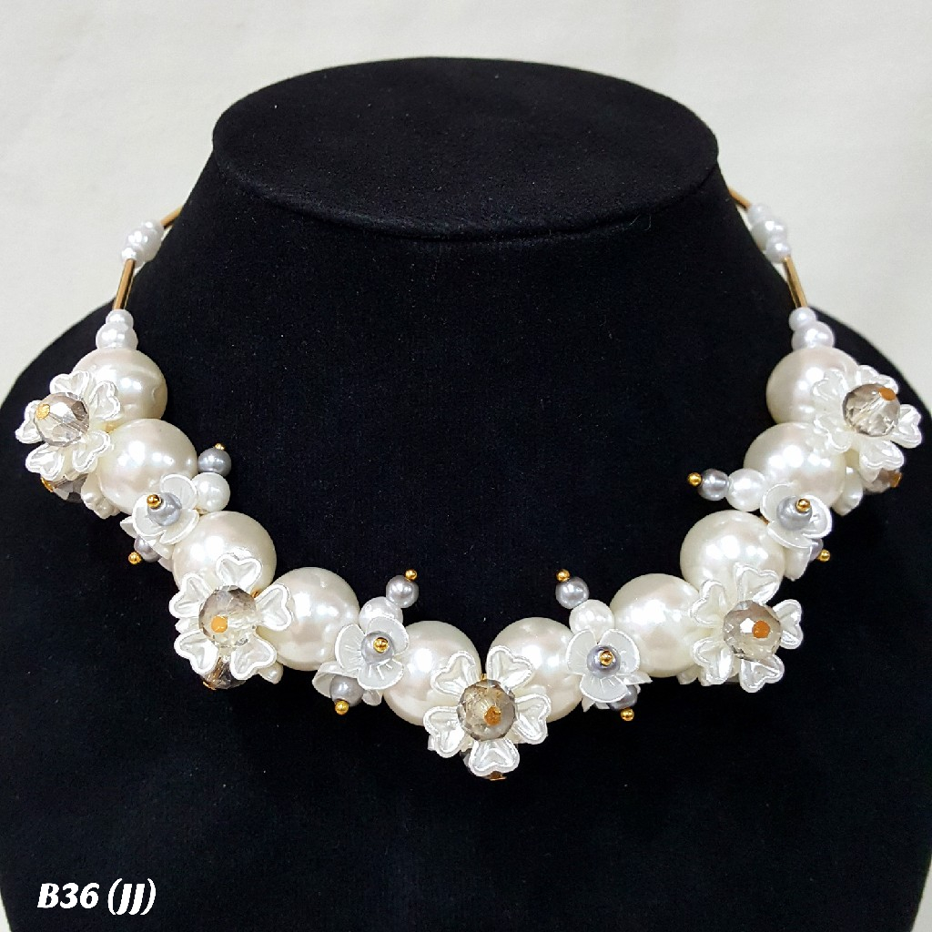 Kalung Hijab Beads Necklace Crystal Kalung Kondangan Kelopak Bunga - KH017