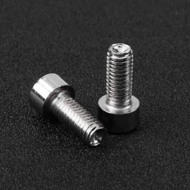 Baut Holder Tempat Botol Minum Sepeda 2PCS