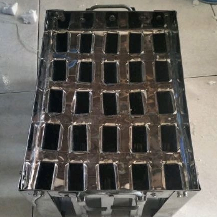 Cetakan Es Loli Kotak Isi 25 Stainless Paten