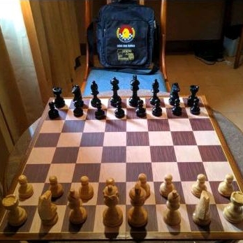 Papan Catur Lipat 8 maupun lipat 4