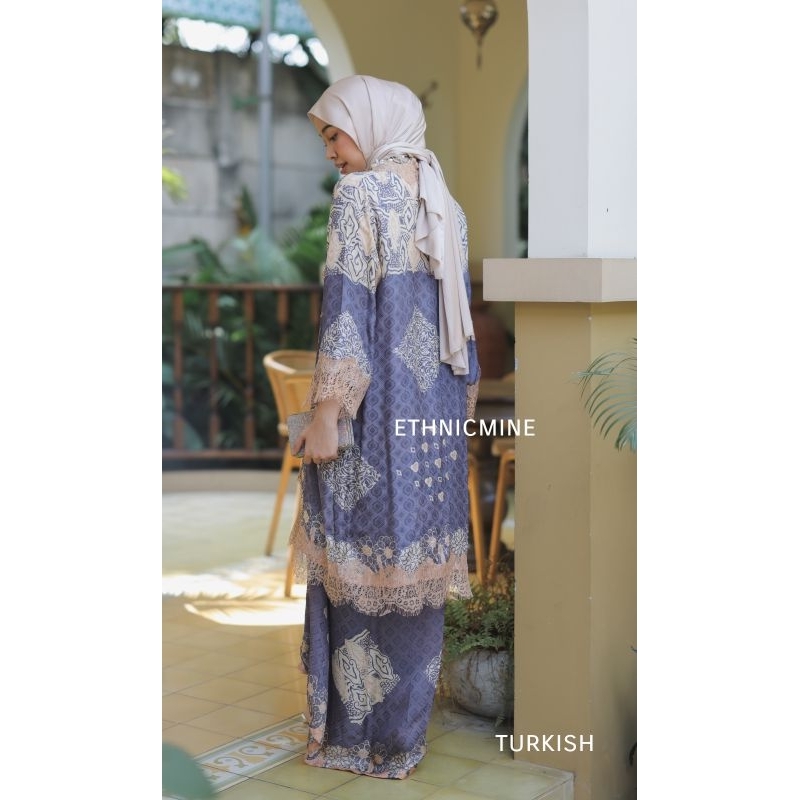 BTARI (all variants) outer batik viscose renda