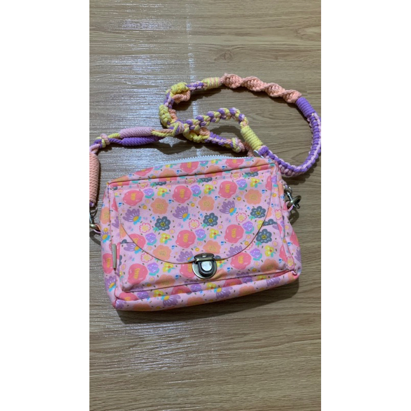 Mini Sling Bag (MSB) Mamayaya Baby Pink Preloved (bahan Canvas)