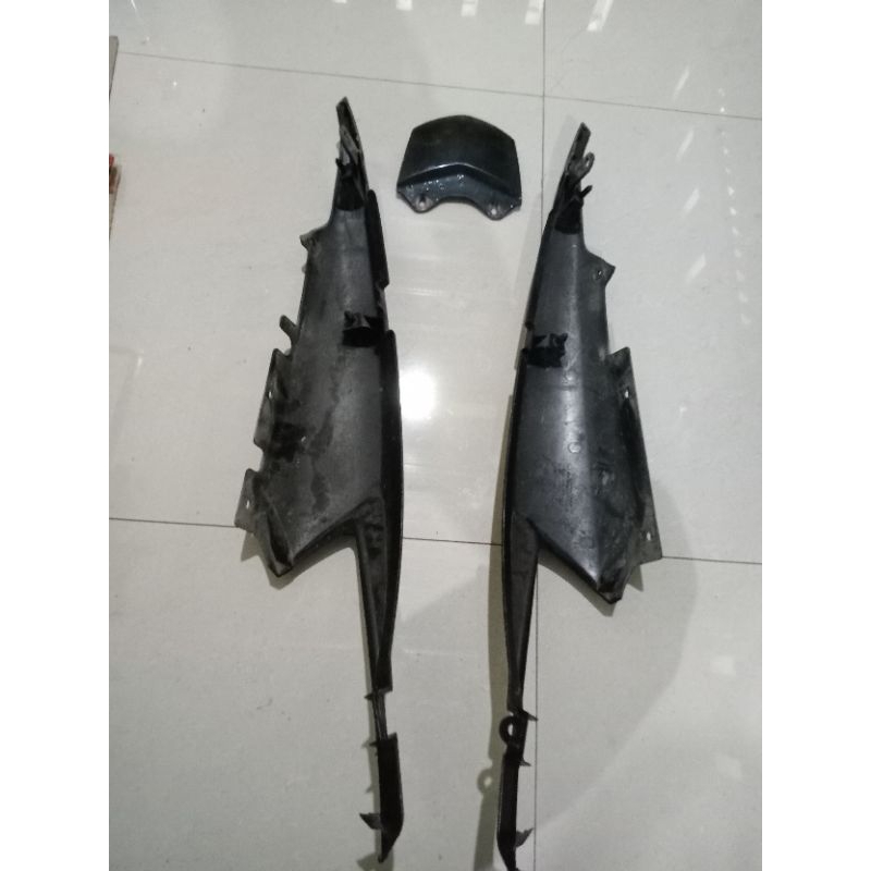 body Vixion old ori sudah modif potongan